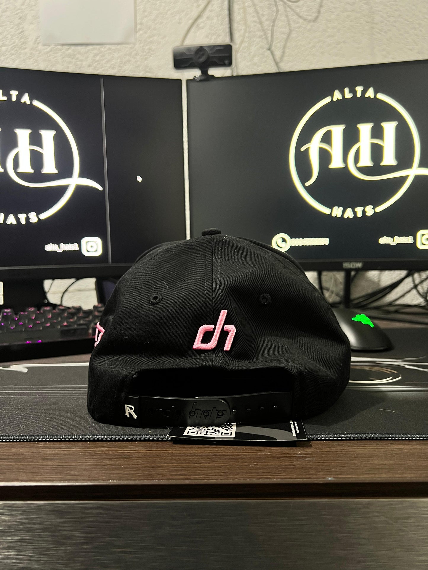 Dandy Hats Jehova