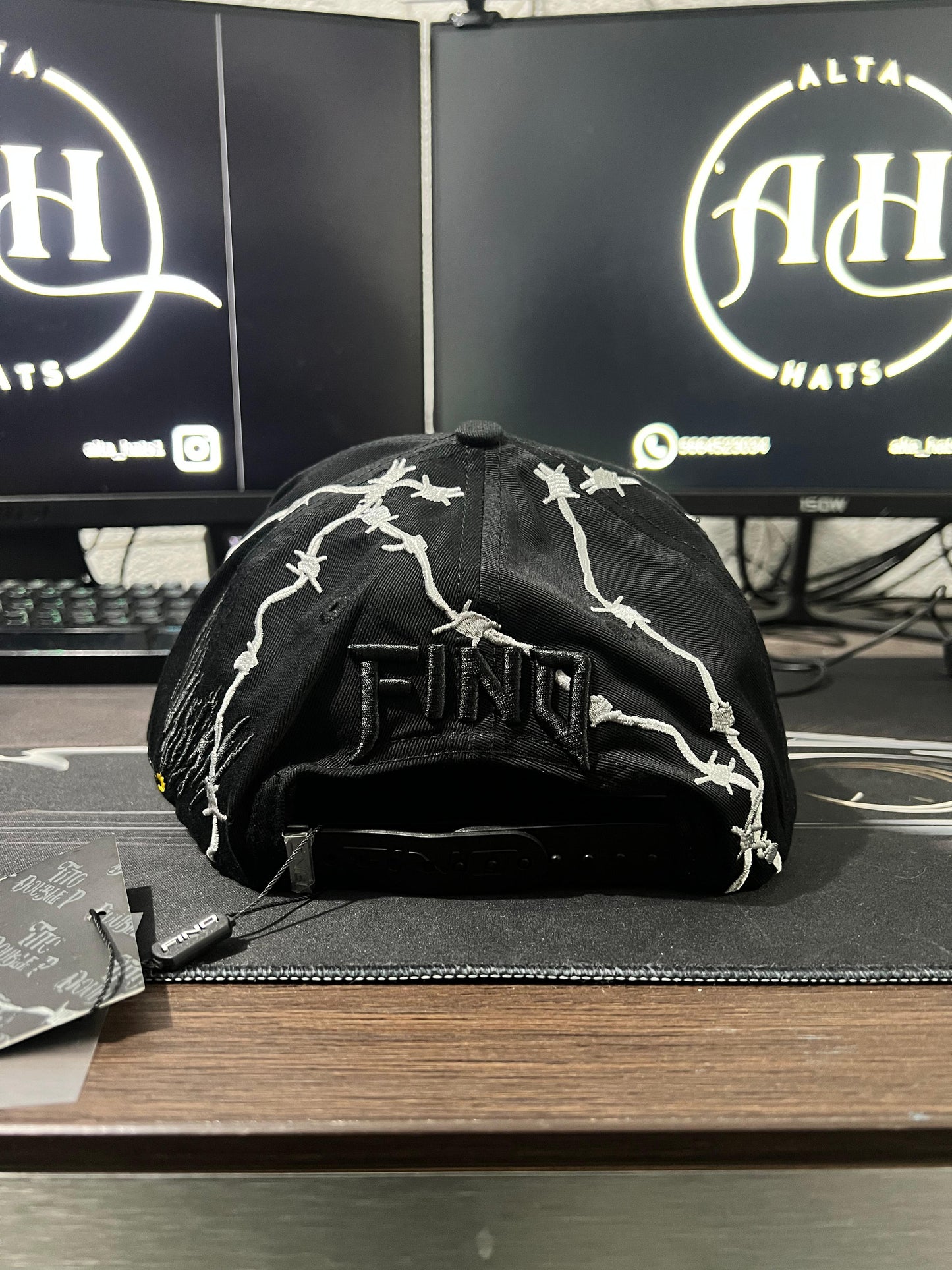 Gorra Fino X Tito Double P